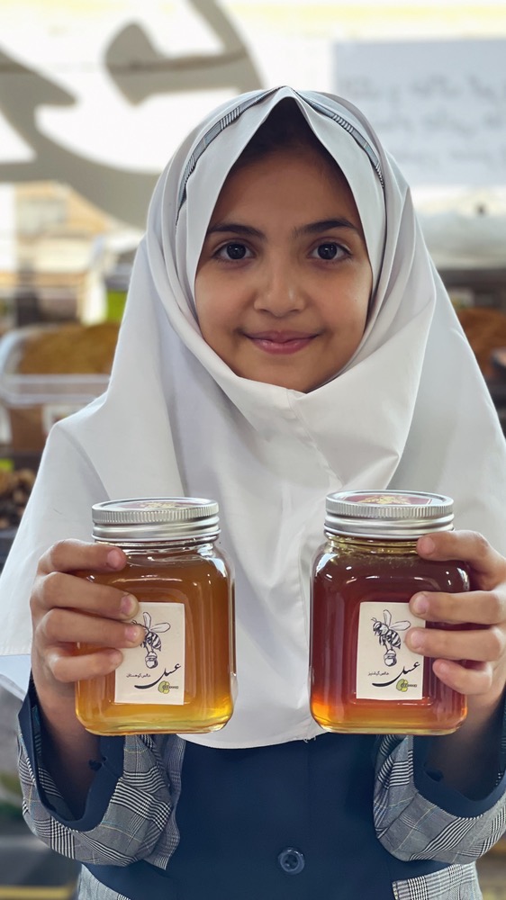 عسل خالص گشنیز ساکارز 2/8 (700 گرمی)